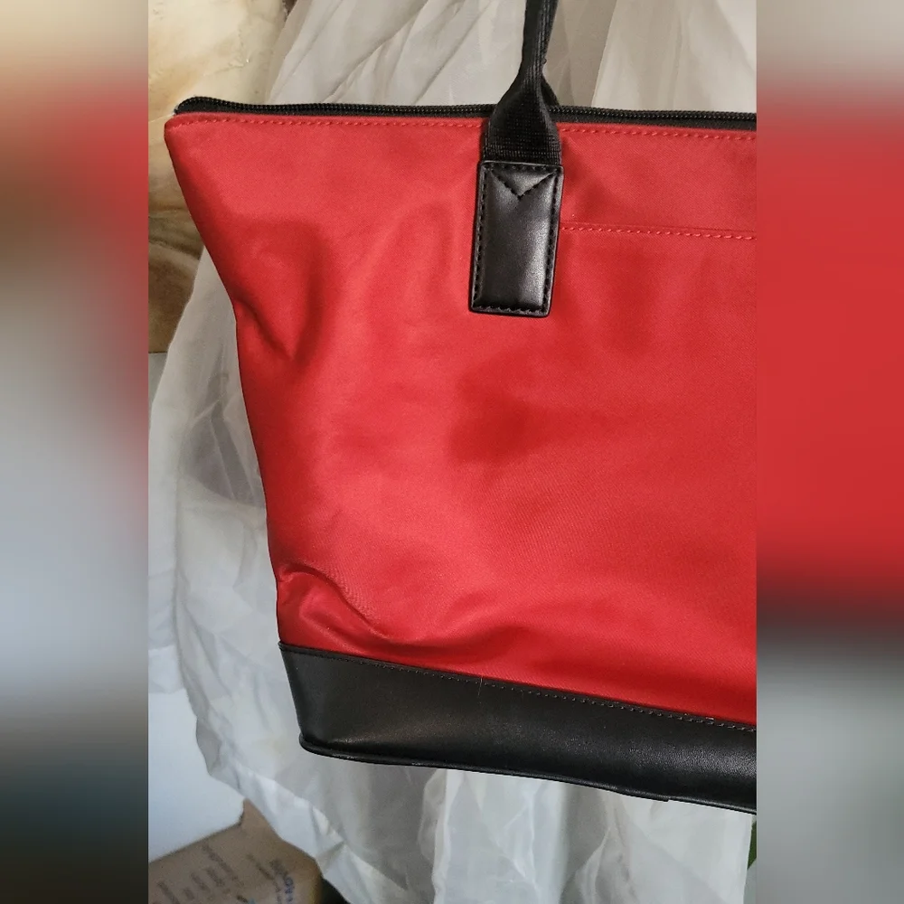 Michael Kors nylon good areas